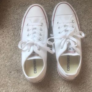 Converse Shoes - white low top converse brand new! Converse Shoes - white low top converse brand new!